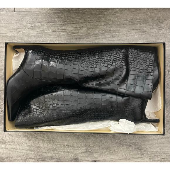 Banana Republic Black Vegan Tall Slouch - Picture 1 of 9